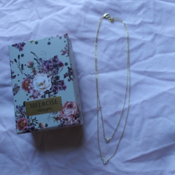 Gold plated cz layered heart necklace - Picture 4 of 5